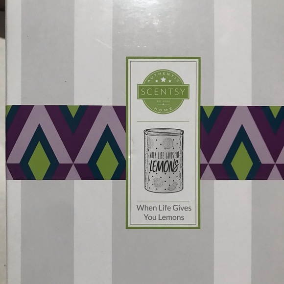 Other Scentsy When Life Gives You Lemons Warmer New In Box Poshmark